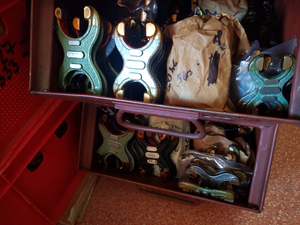 Třmenový kalibr oboustranný - 38  +0,2  +0,4. ČSN 253170, 253172, DIN 2230