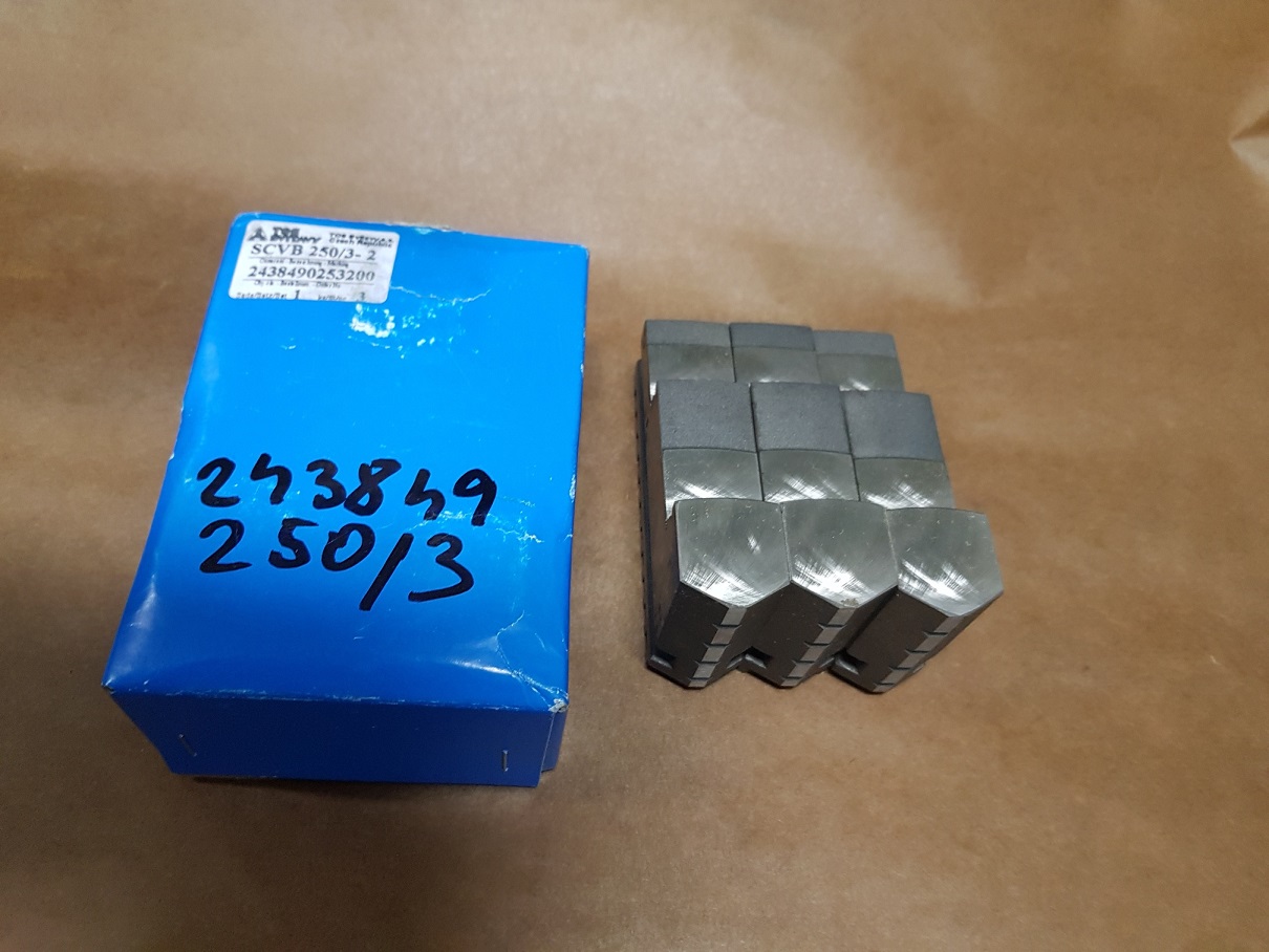 Čelisti do univerzálního sklíčidla, tvrdé vnější SCVB - 400/3 - 1, ČSN 243849
