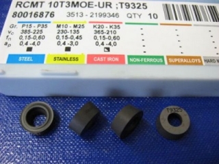 Vyměnitelná břitová destička RCMT 10T3MOE-UR,T9325, Pramet